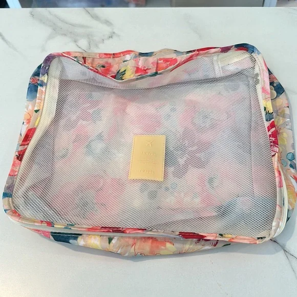 NWT Novawo 5 piece set of floral travel organization bags. - Picture 5 of 6